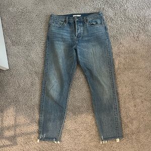 Levi Wedgie Fit